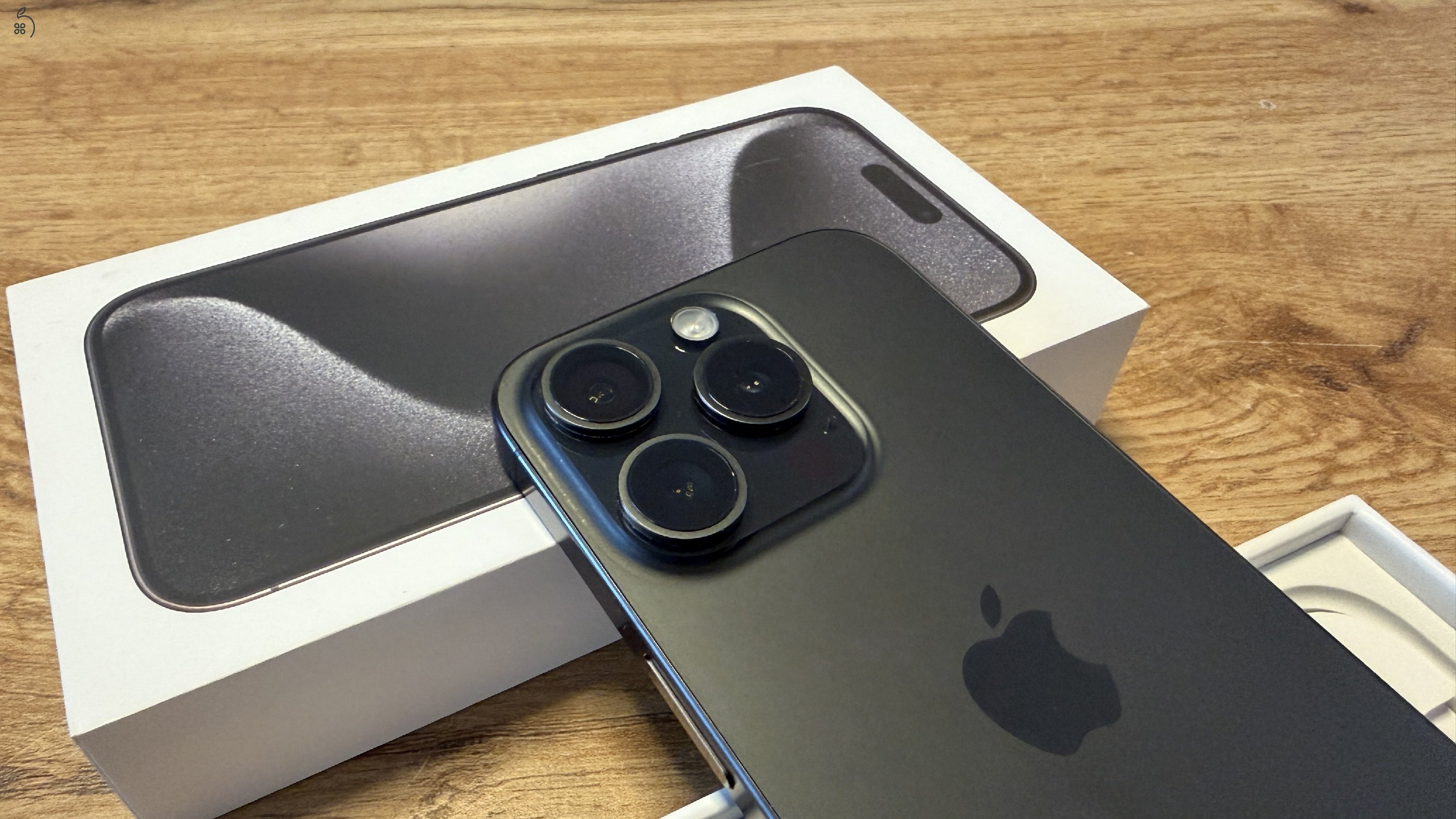 Újszerű I Phone 15 Pro 256 GB Fekete Eladó!