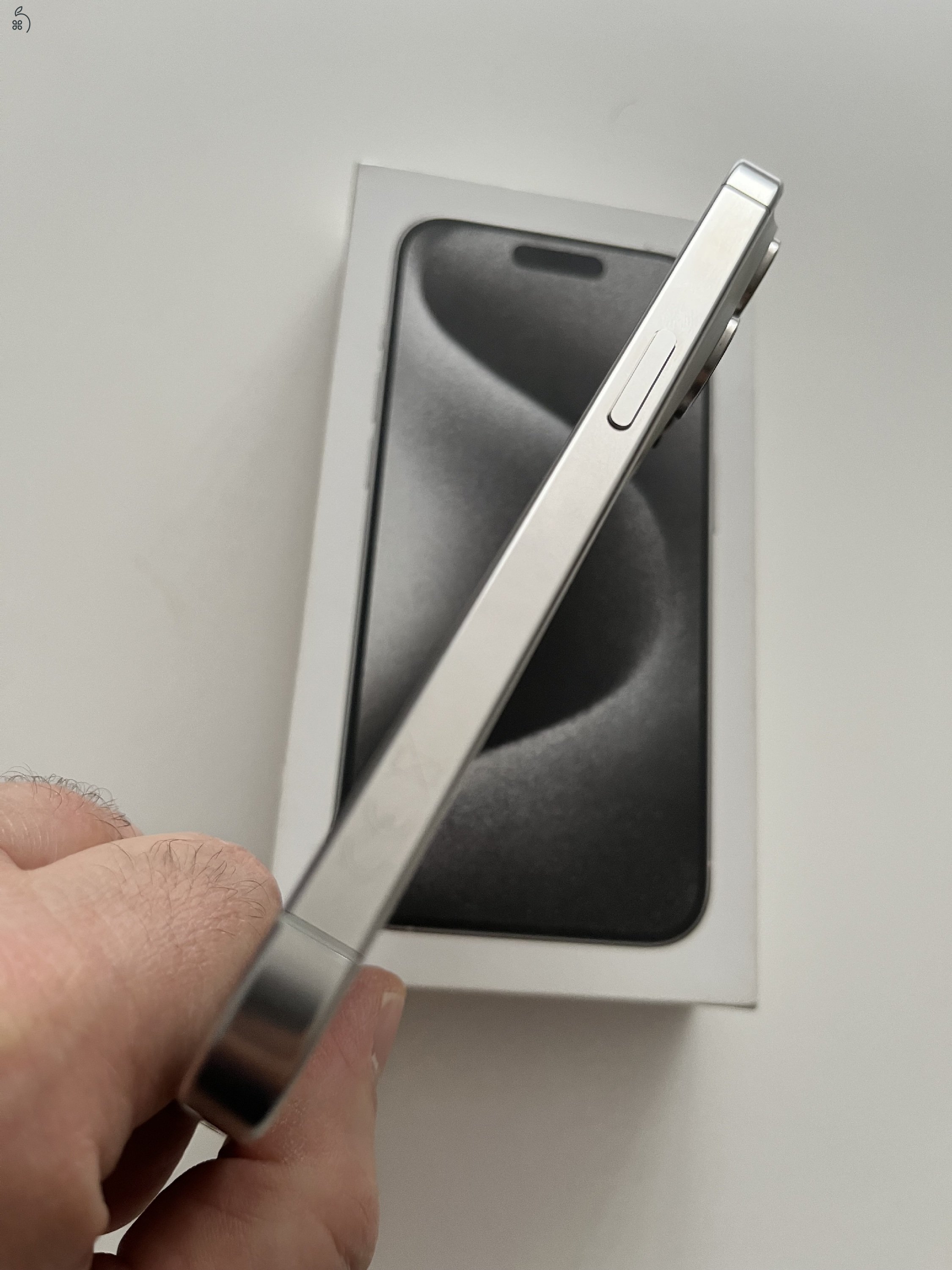 iPhone 15 Pro 128GB Új! Aktiválatlan! White Titanium.