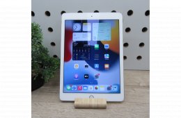 Apple iPad Air 2 A8X (2014) 16GB Cellular használt