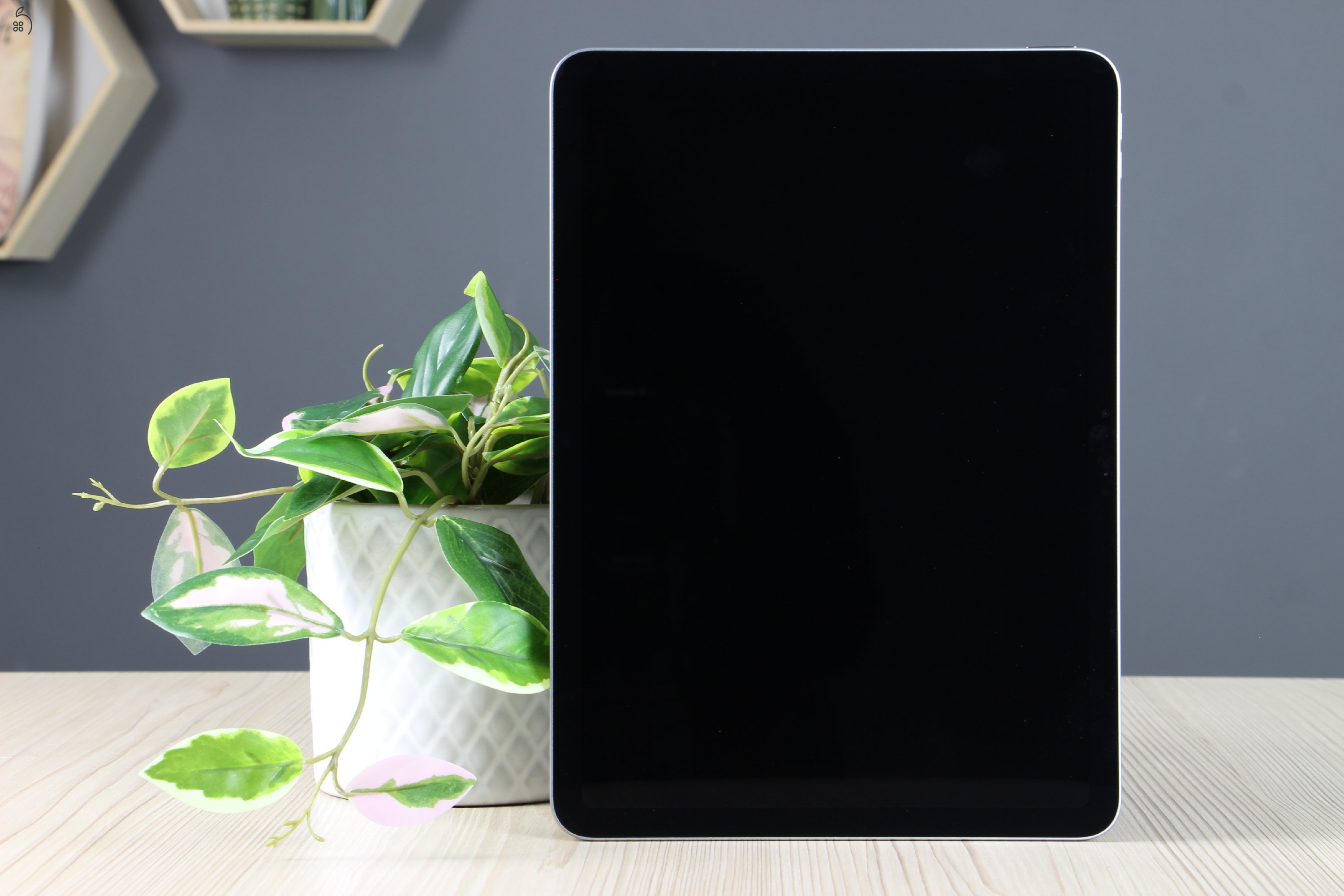 Újszerű Apple iPad Air 11