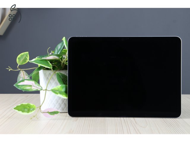 Újszerű Apple iPad Air 11