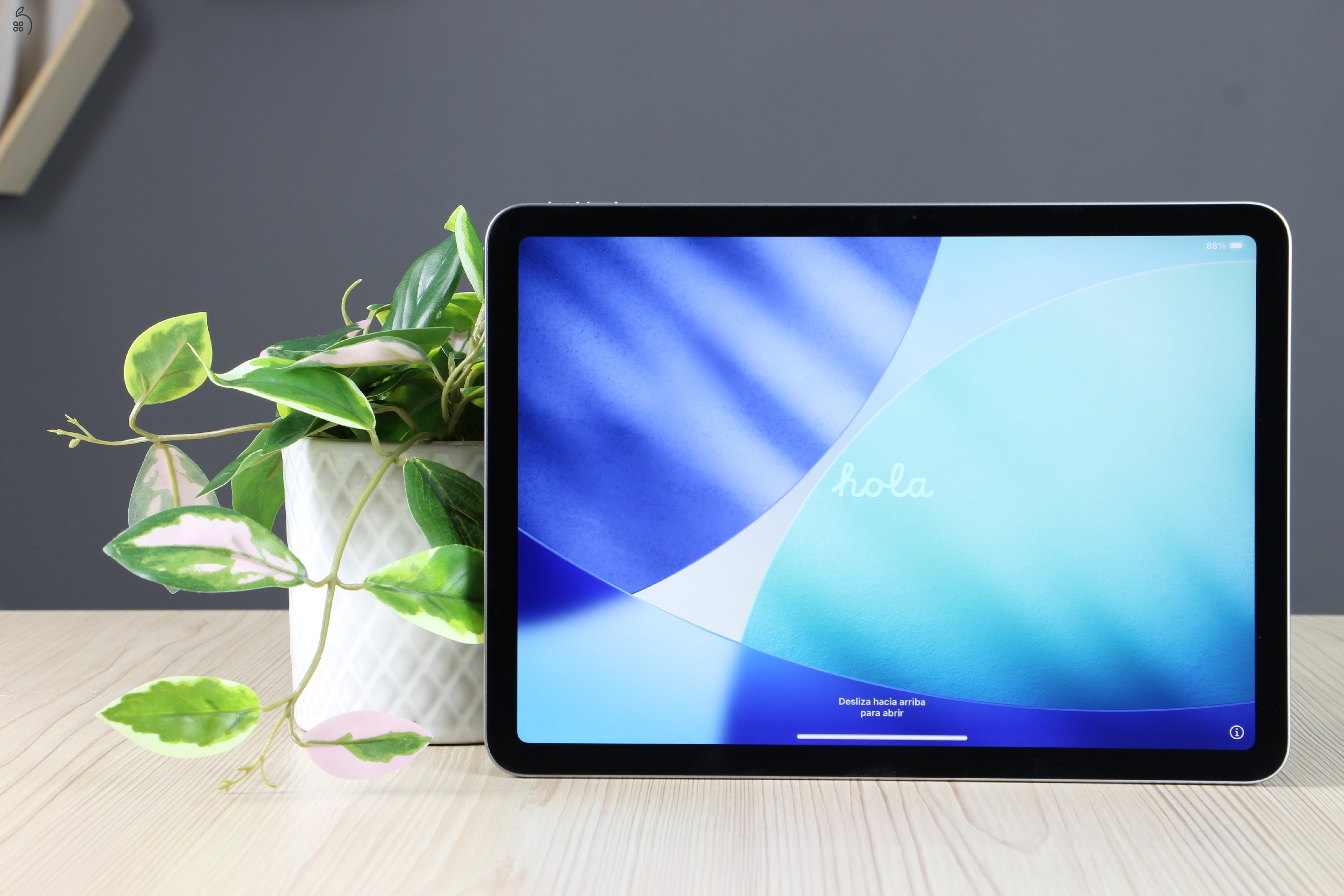 Újszerű Apple iPad Air 11