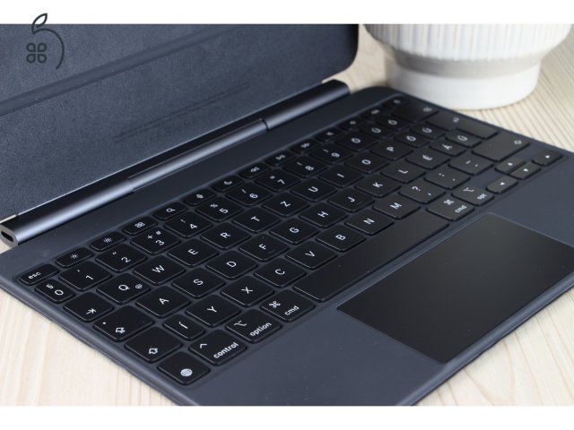 Újszerű Apple Magic Keyboard 11