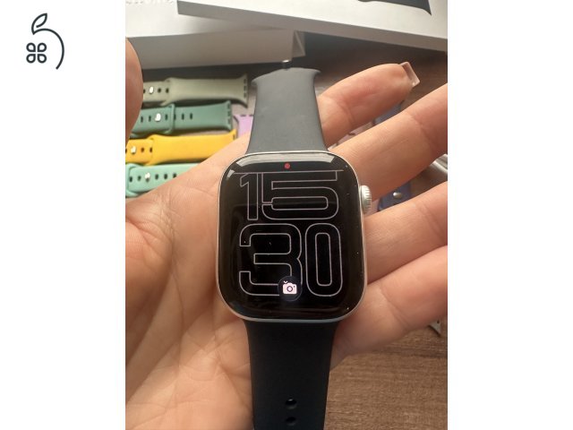 Watch 10 42mm kifogastalan allapotban garanciaval