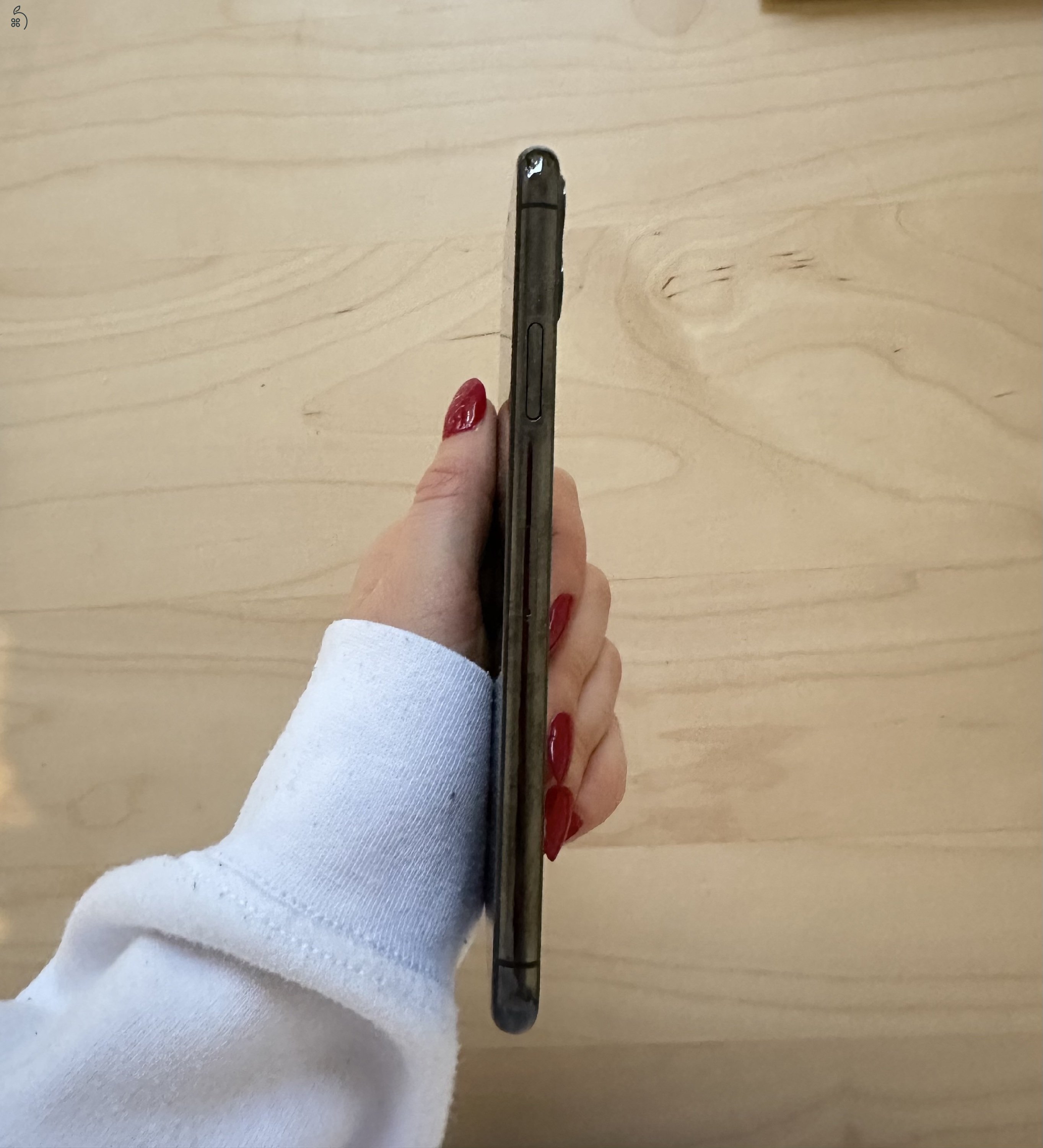 Eladó Iphone 11 pro max  256gb kártyafuggetlen 