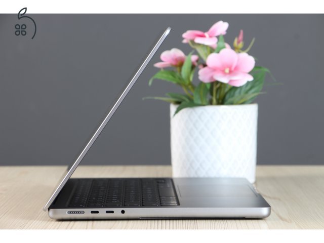 Apple Macbook Pro 14