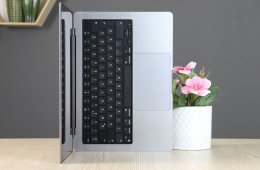 Apple Macbook Pro 14