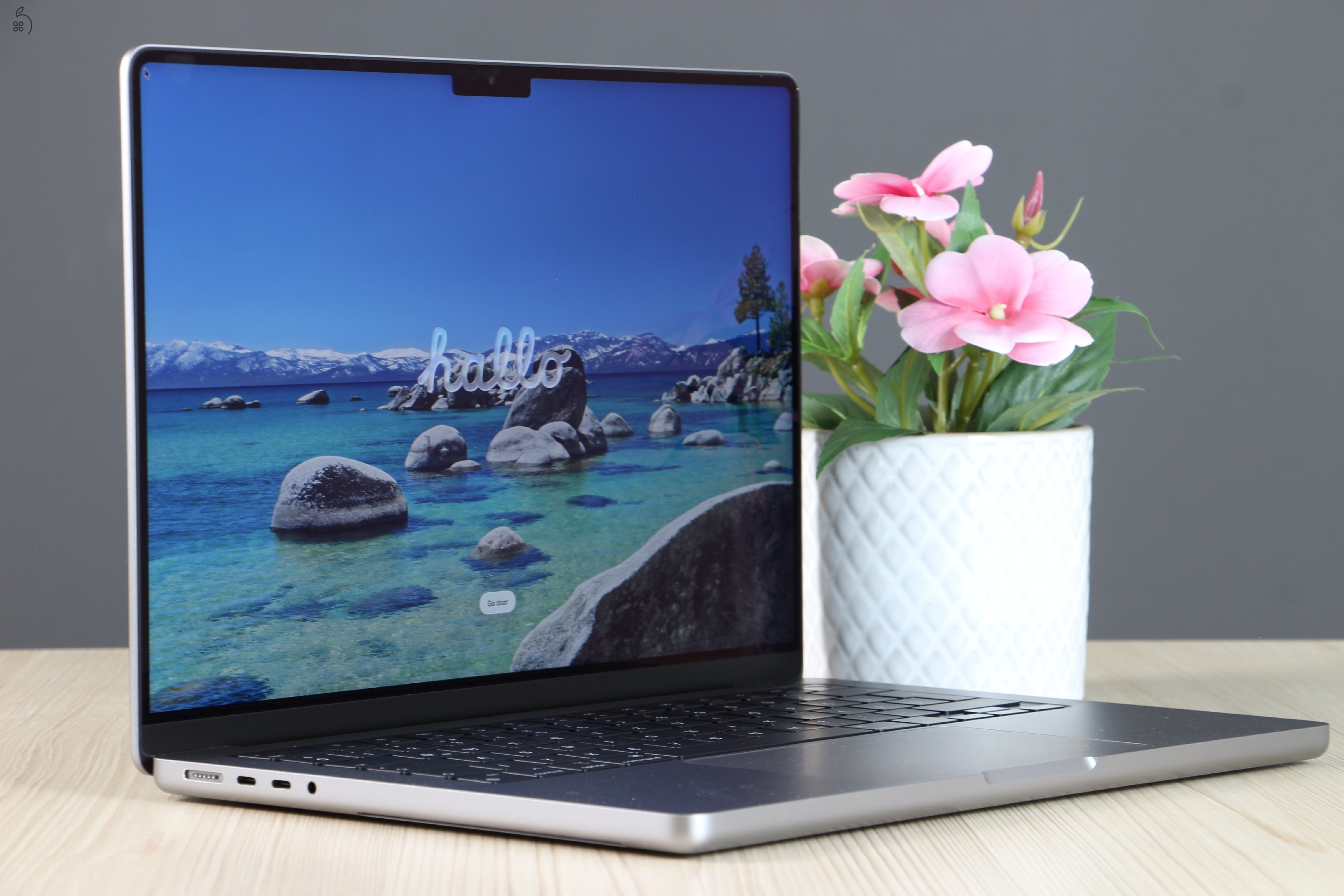 Apple Macbook Pro 14