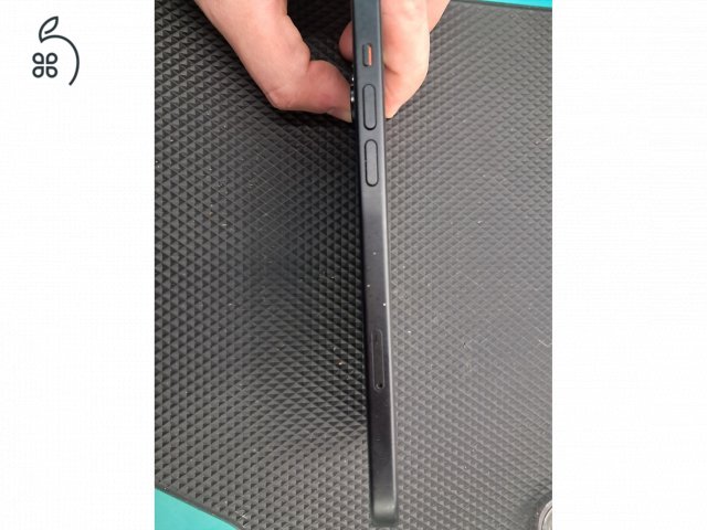 iPhone 15 Plus 128GB Space Grey 87% akku, 11.24-ig iStyle gari, ajándék gyári tok