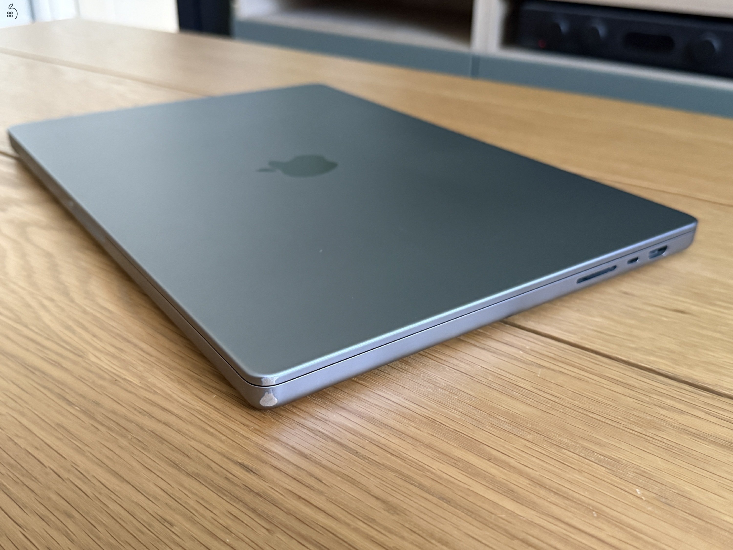 Apple Macbook Pro 16” M1 Pro | CTO | 32Gb Ram | 1Tb SSD | dobozával és tartozékaival