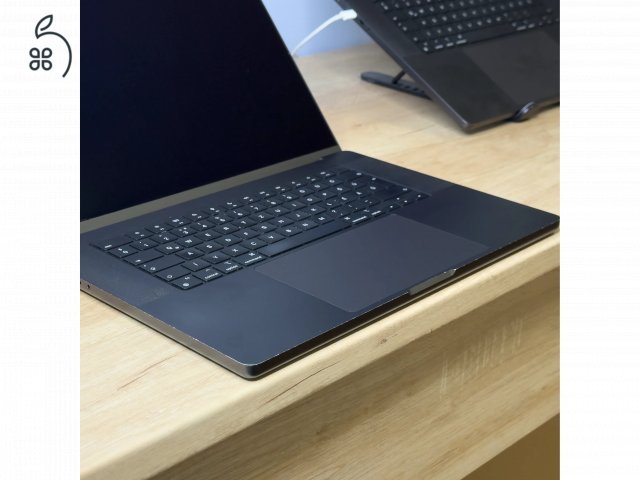 MacSzerez.com - 2023 MacBook Pro 16
