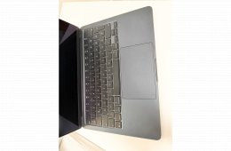 Apple MacBook Air 13,6 M4 - Éjfekete