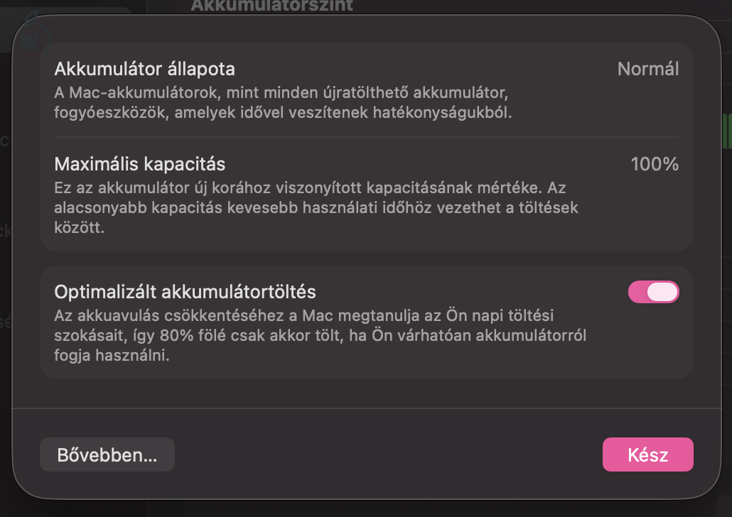 Apple MacBook Air 13,6 M4 - Éjfekete