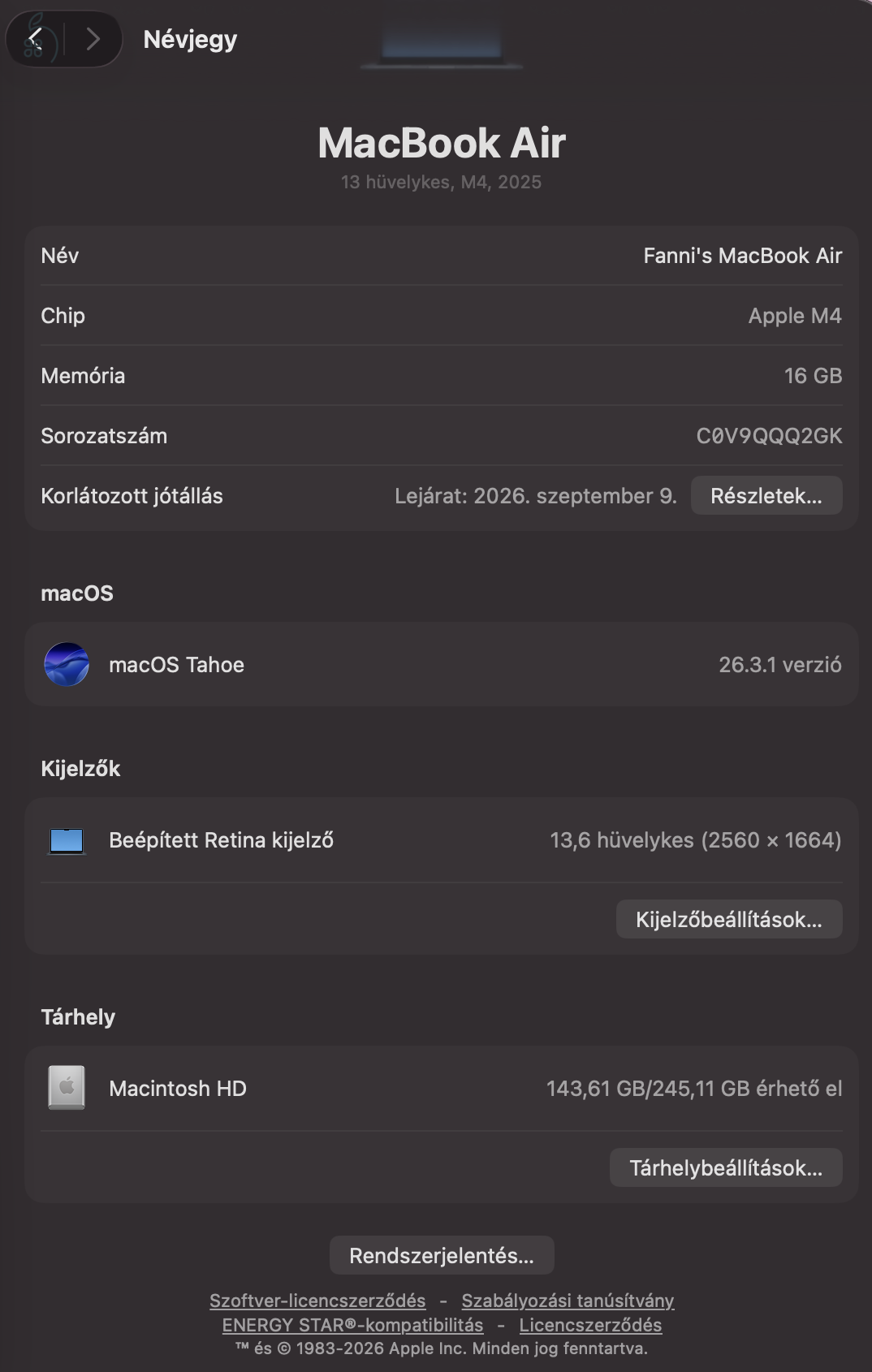 Apple MacBook Air 13,6 M4 - Éjfekete