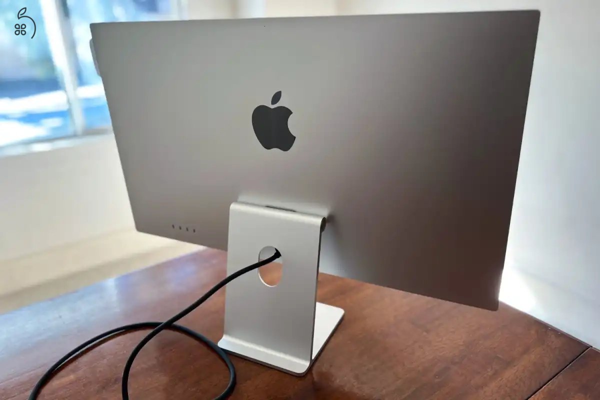 Apple Studio Display 27