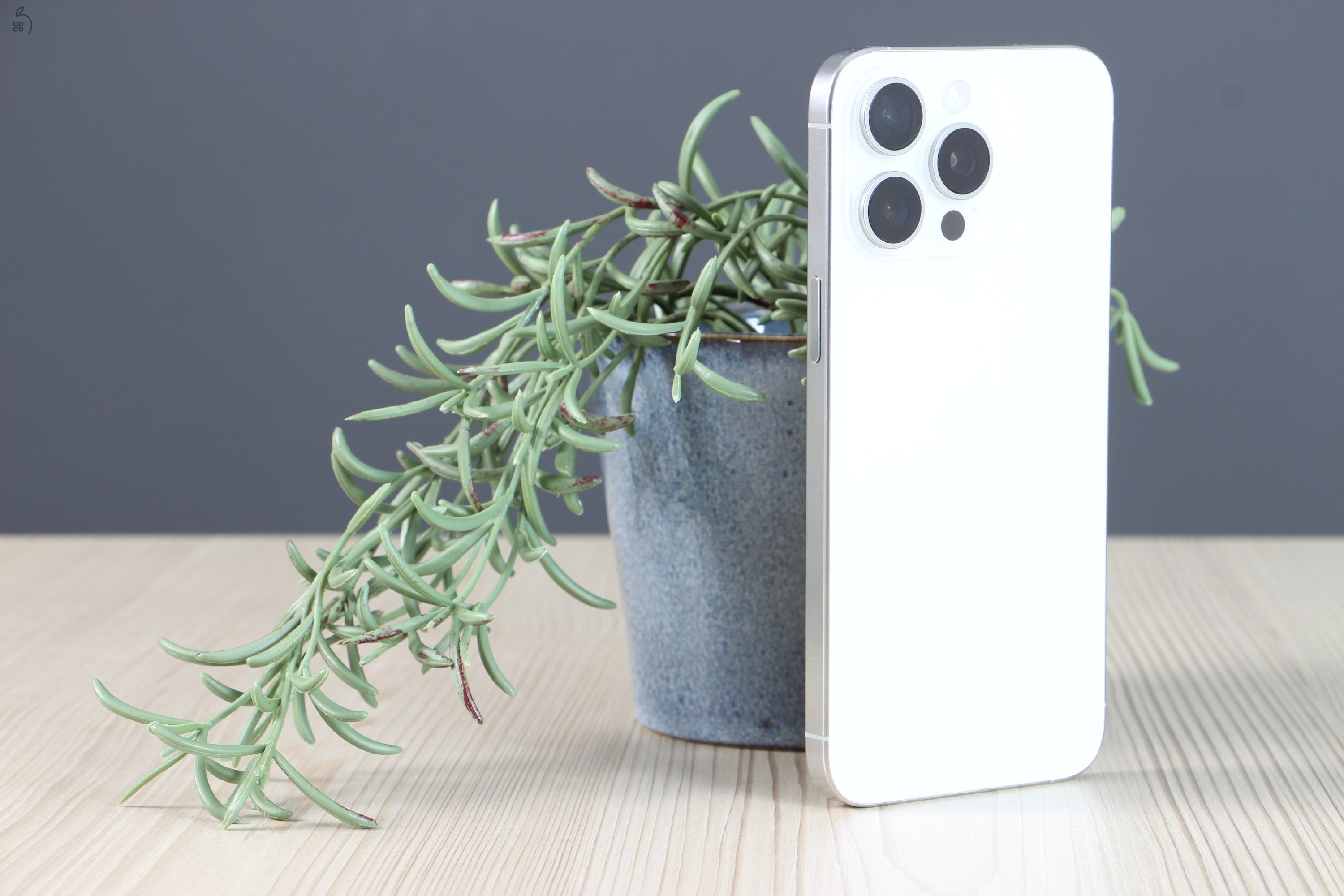 Apple iPhone 15 Pro Max 256GB White Titanium A US-7939