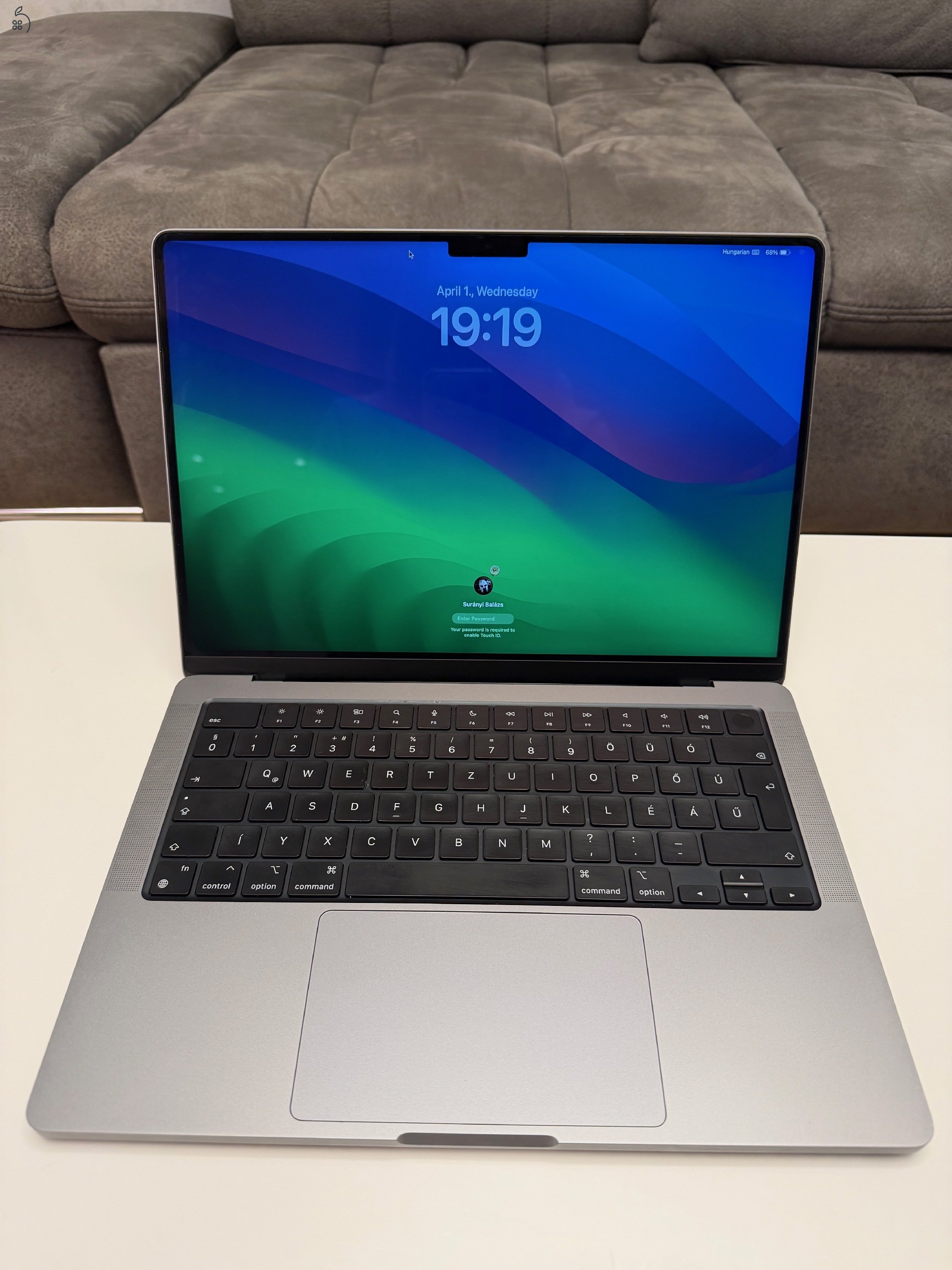 Eladó MacBook Pro (2021)
