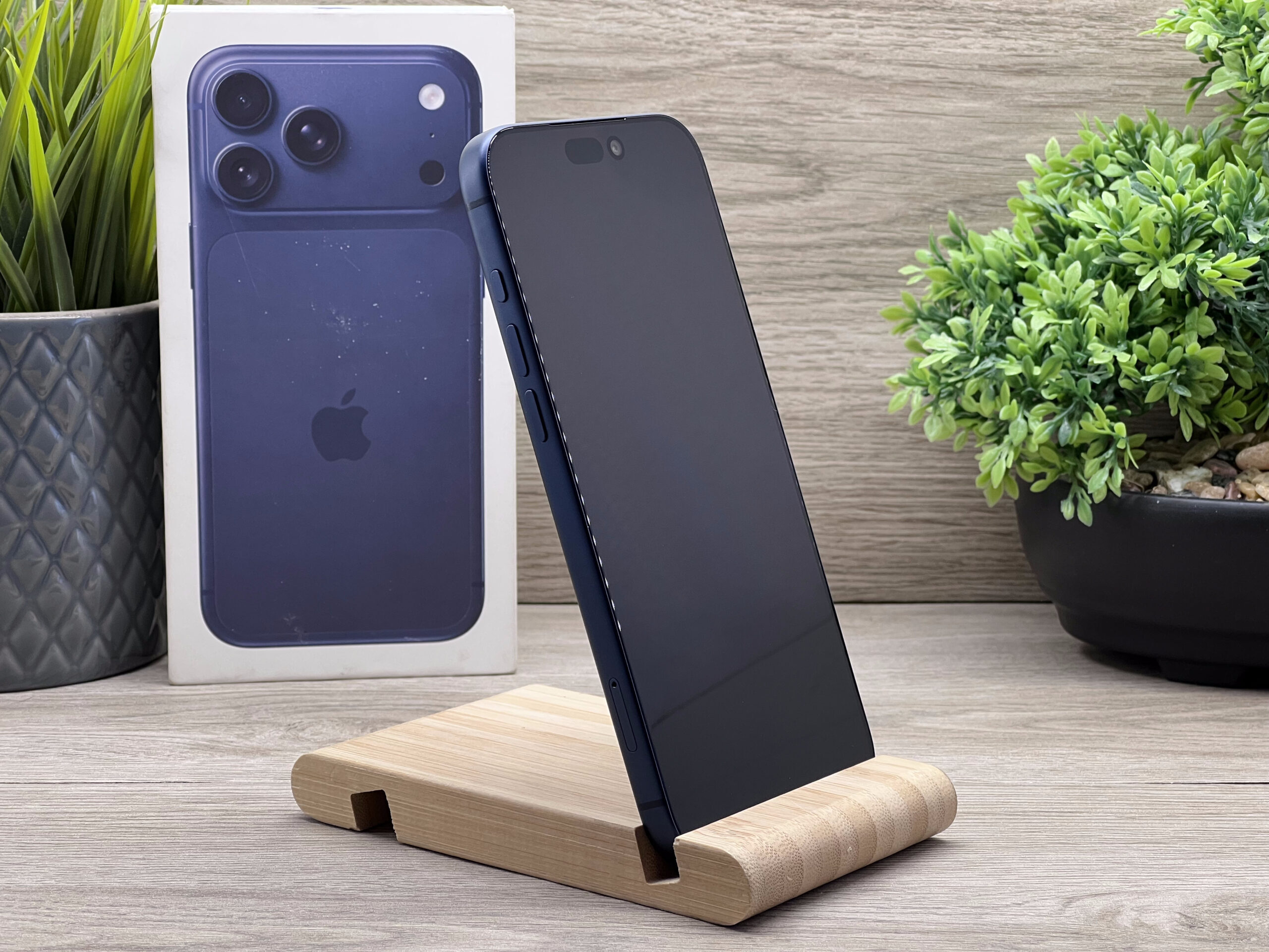 Hibátlan iPhone 17 Pro Max Deep Blue 256GB 2 ÉV Garanciával 100%