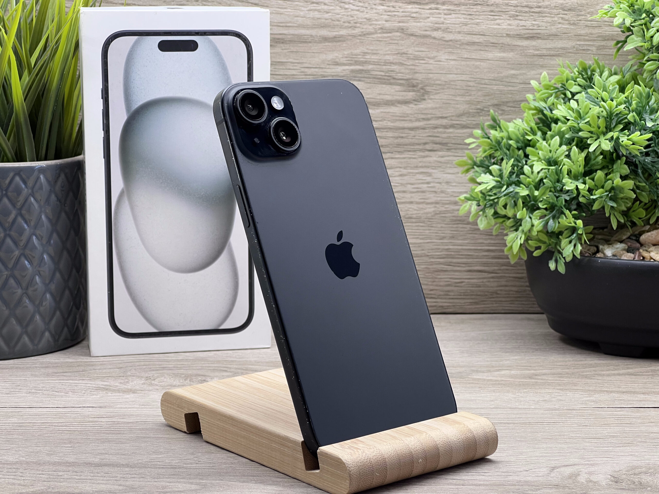 iPhone 15 Plus Black 128GB 2 ÉV Garanciával 91%