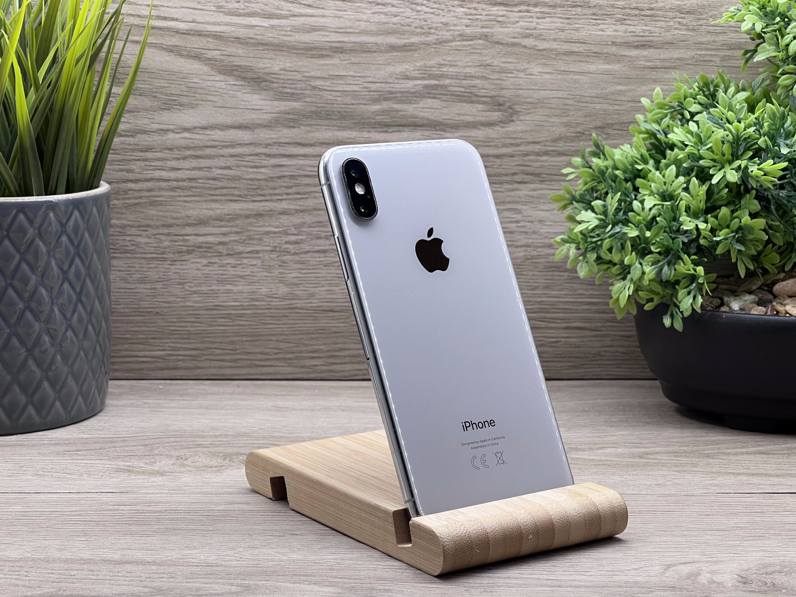 iPhone X Silver 64GB 2 ÉV Garanciával 100%