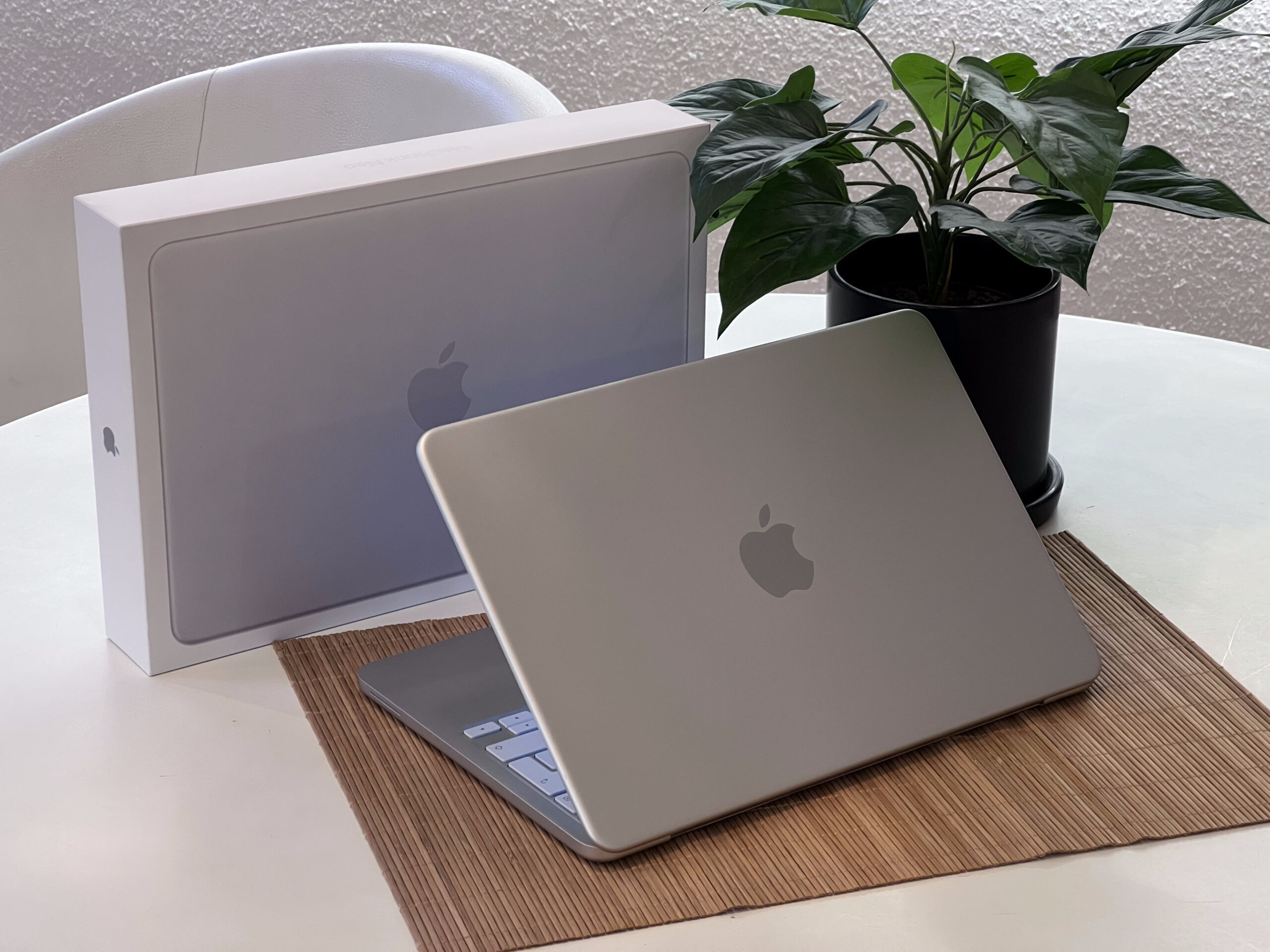 Hibátlan MacBook Neo A18 Pro 13” 256GB 8GB 2 ÉV Garanciával 100%