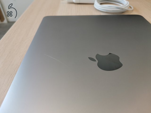 Apple MacBook Pro 13