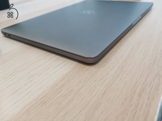 Apple MacBook Pro 13