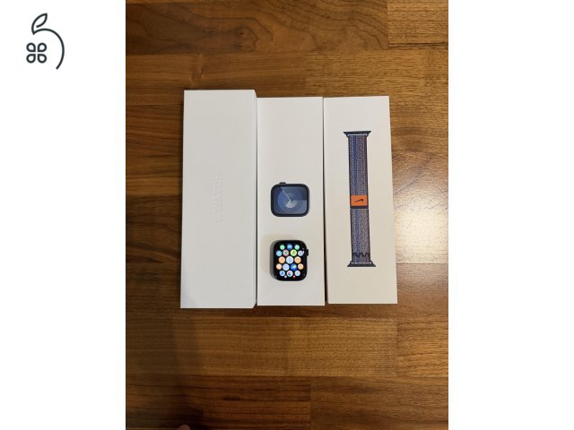 Apple Watch Series 9 45 mm Midnight Aluminium Nike