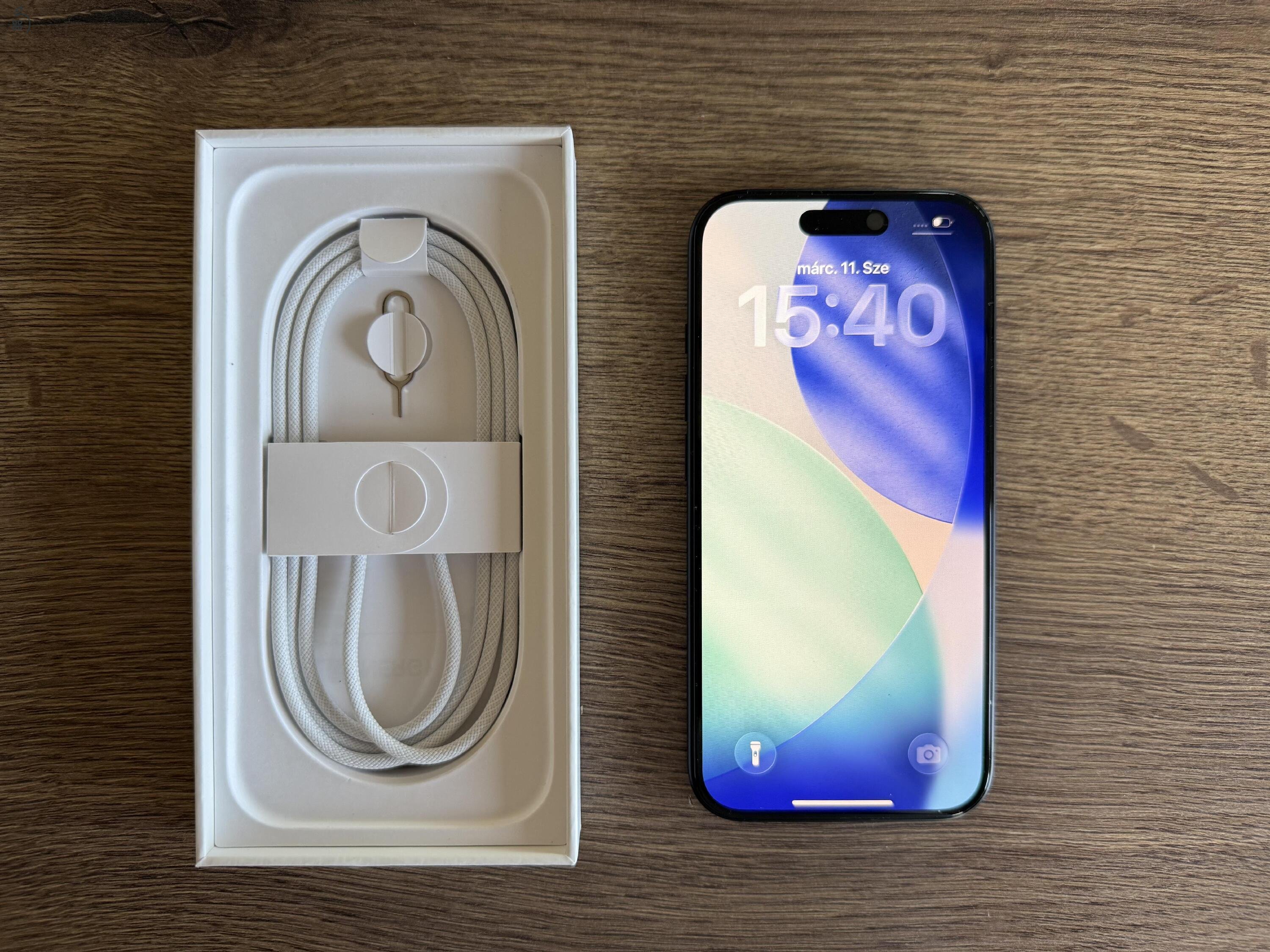 Apple iPhone 16 128 GB Black 100% Akkumulátor 2026.11.14-ig Apple Garancia - Házhozszállítás