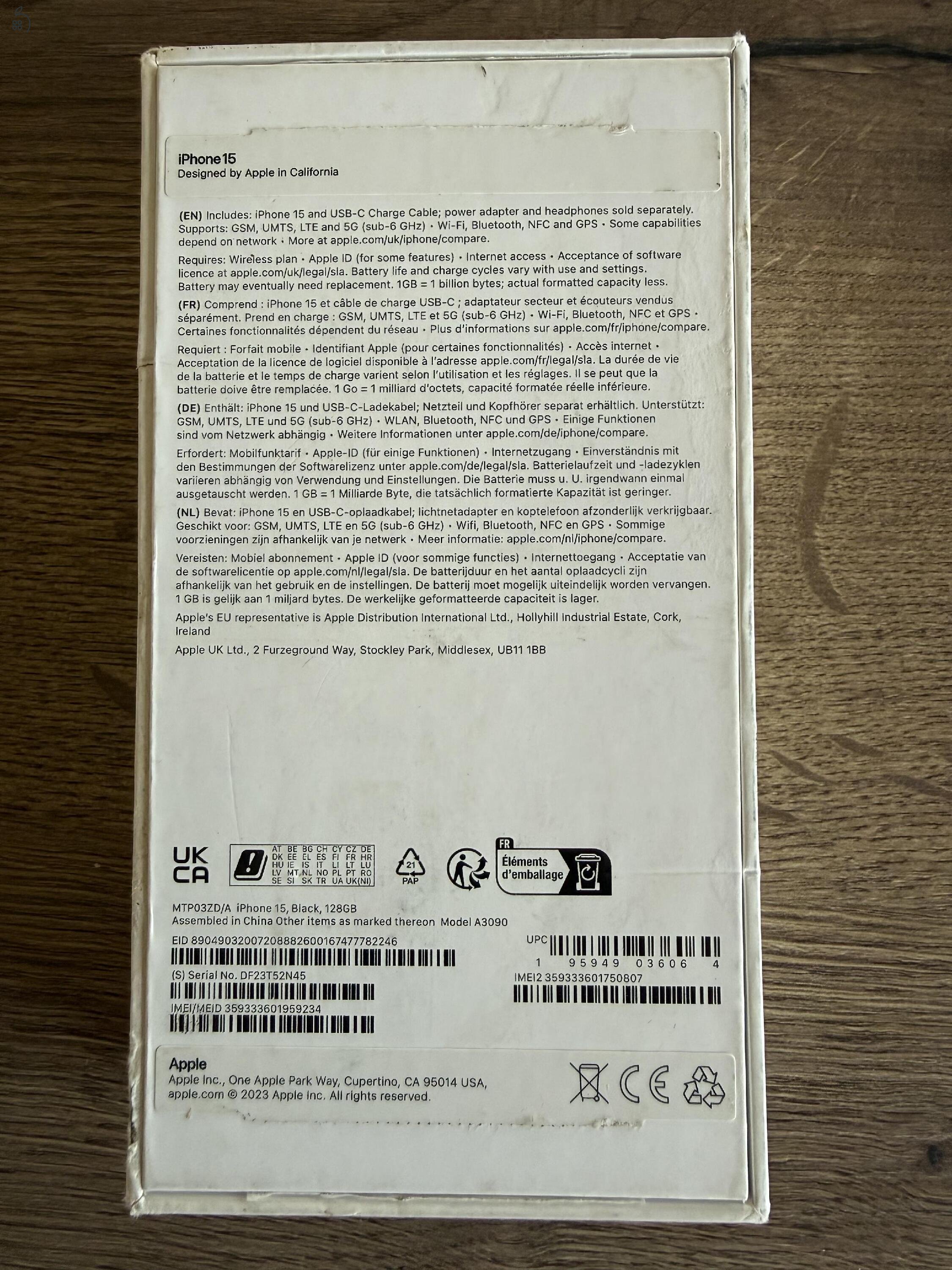 Apple iPhone 15 128 GB Black Szép Állapot - Házhozszállítás