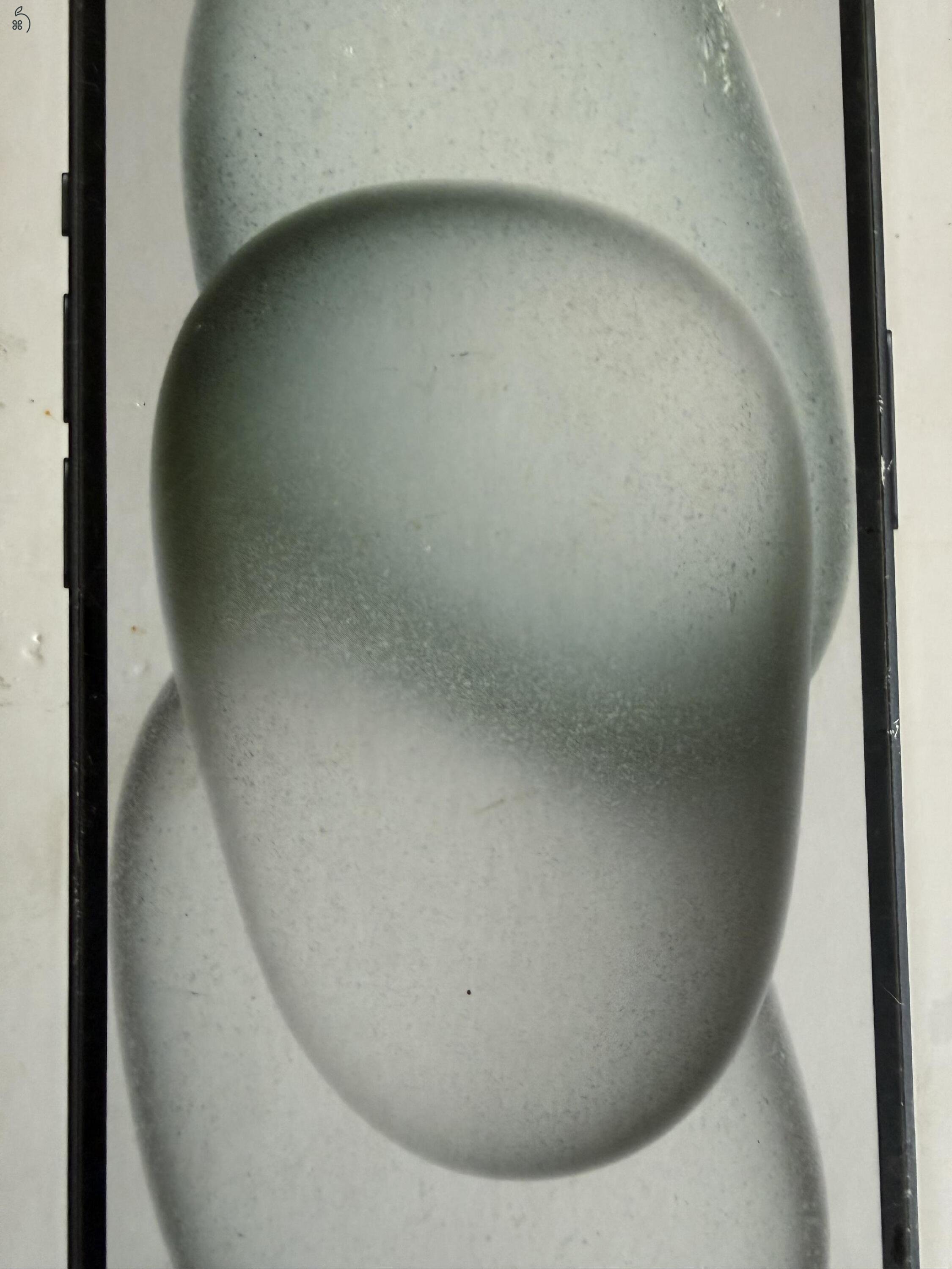 Apple iPhone 15 128 GB Black Szép Állapot - Házhozszállítás