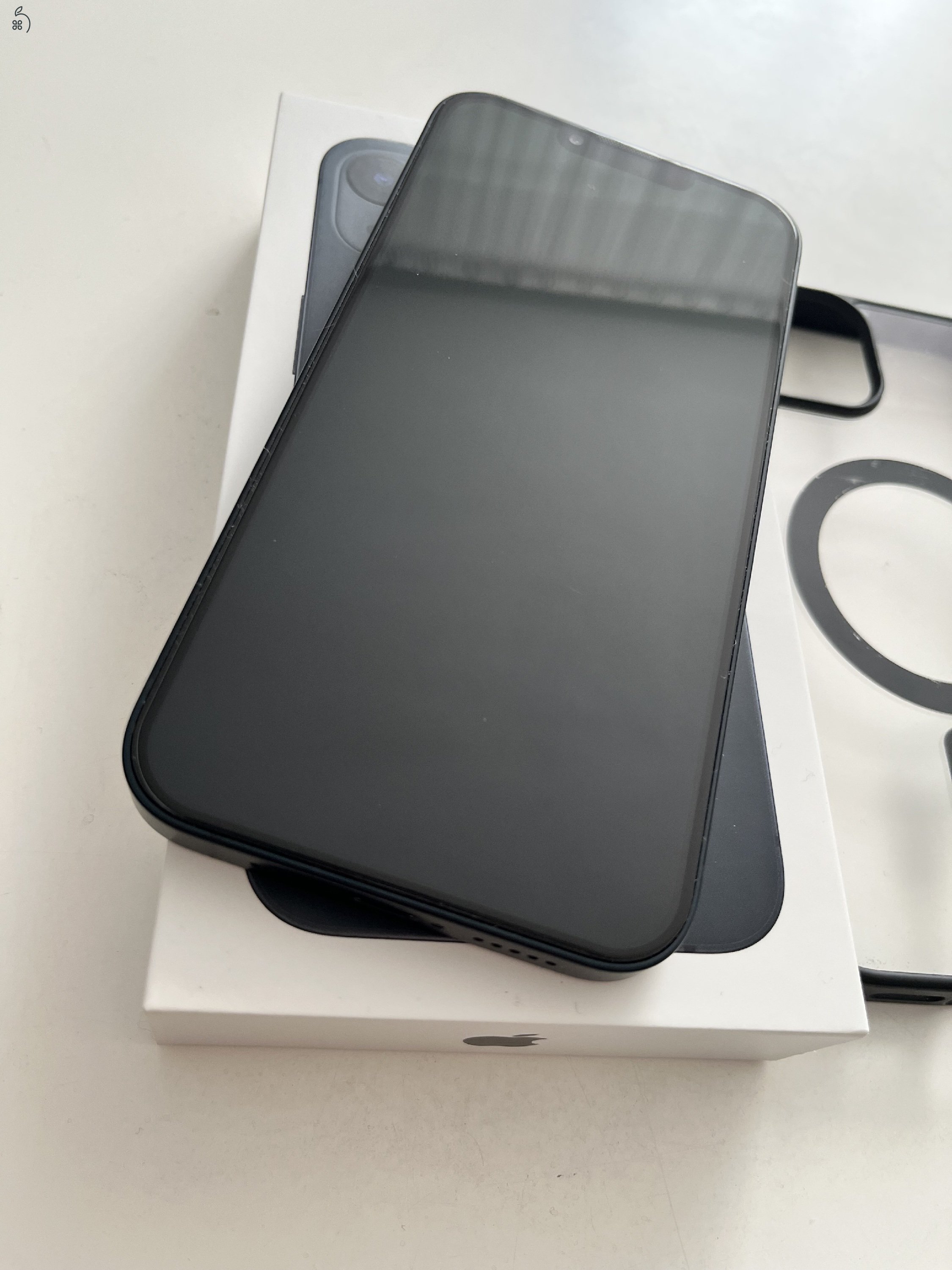 iPhone 13 128GB Makulátlan! Akku 100%!