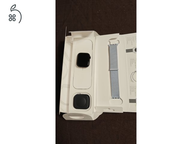 Apple Watch 10 GPS 46mm fekete, 100% akku