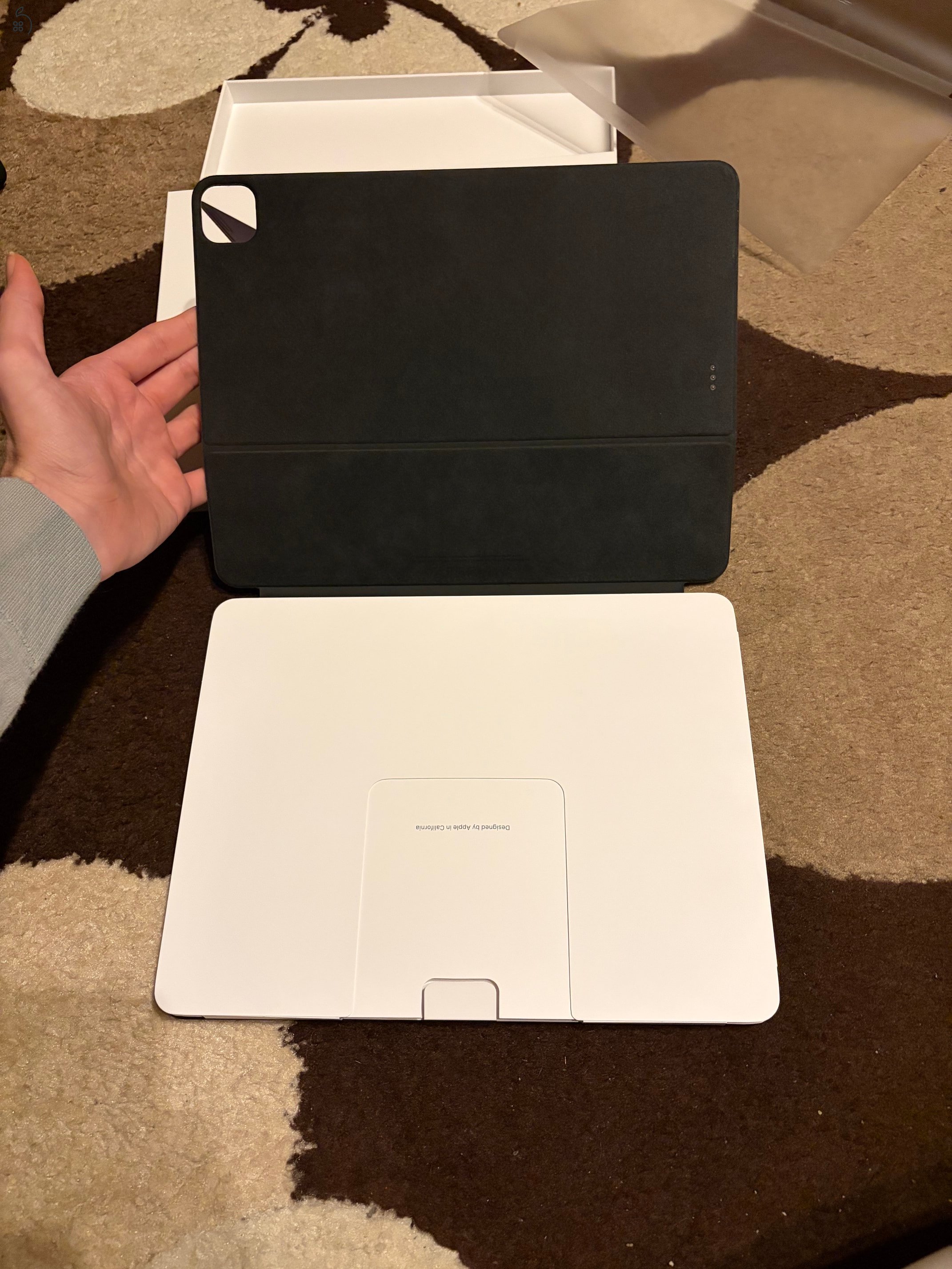 Apple Smart Keyboard Folio 12.9 Billentyűzet Tok, magyar kiosztás