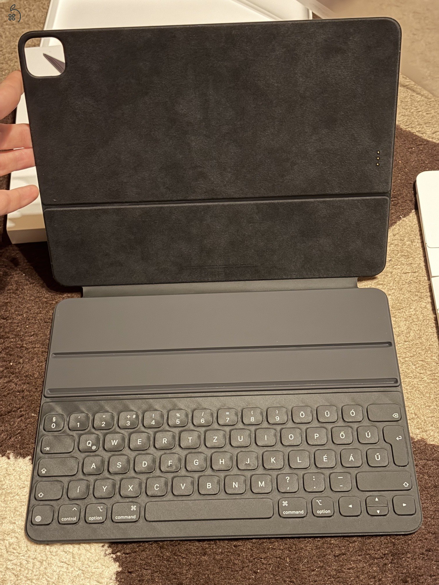 Apple Smart Keyboard Folio 12.9 Billentyűzet Tok, magyar kiosztás