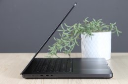 MACBOOK PRO 16