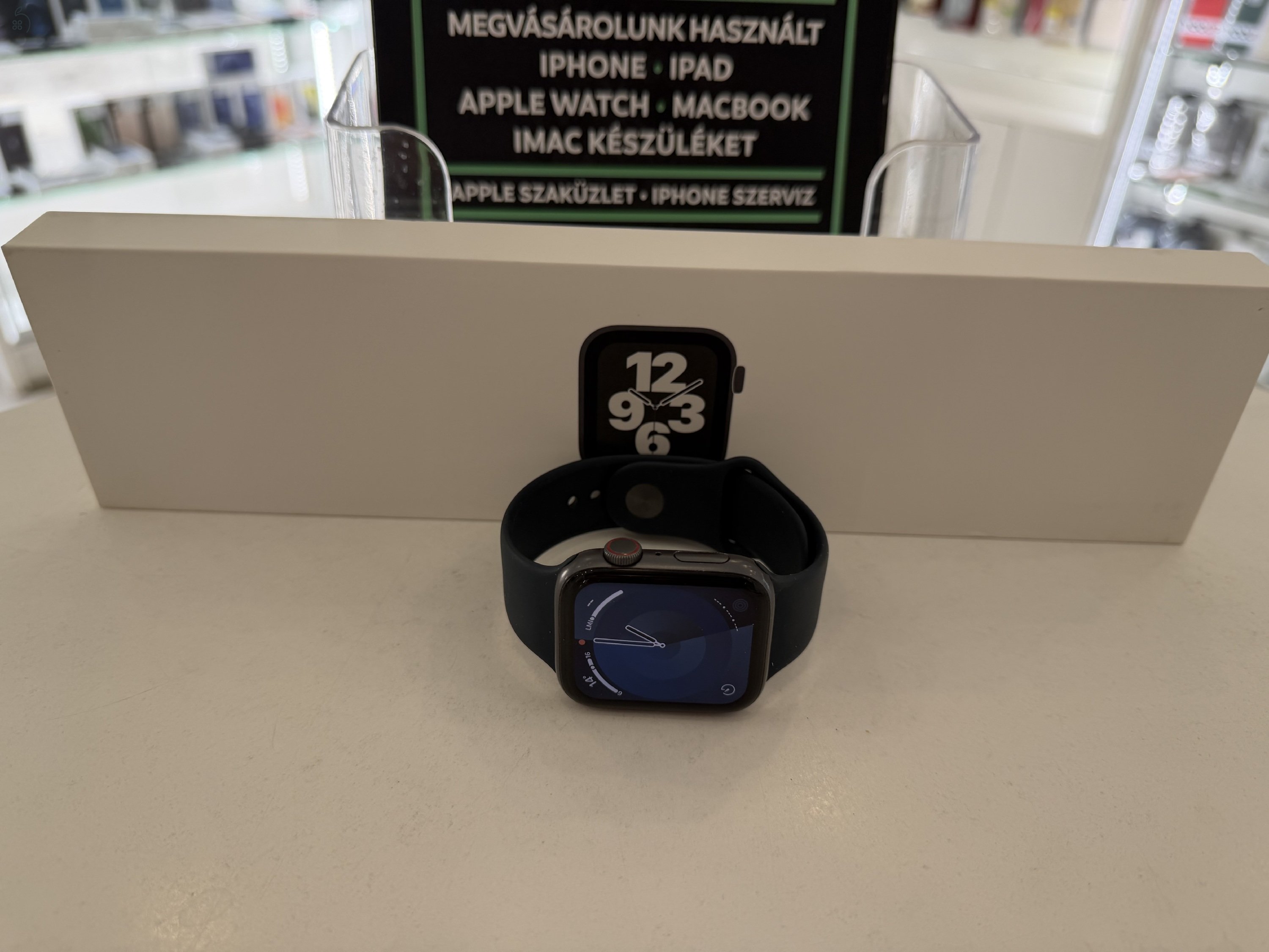 Apple Watch SE 2020 44mm Használt/1 hónap gar./Akku 83%/p4828