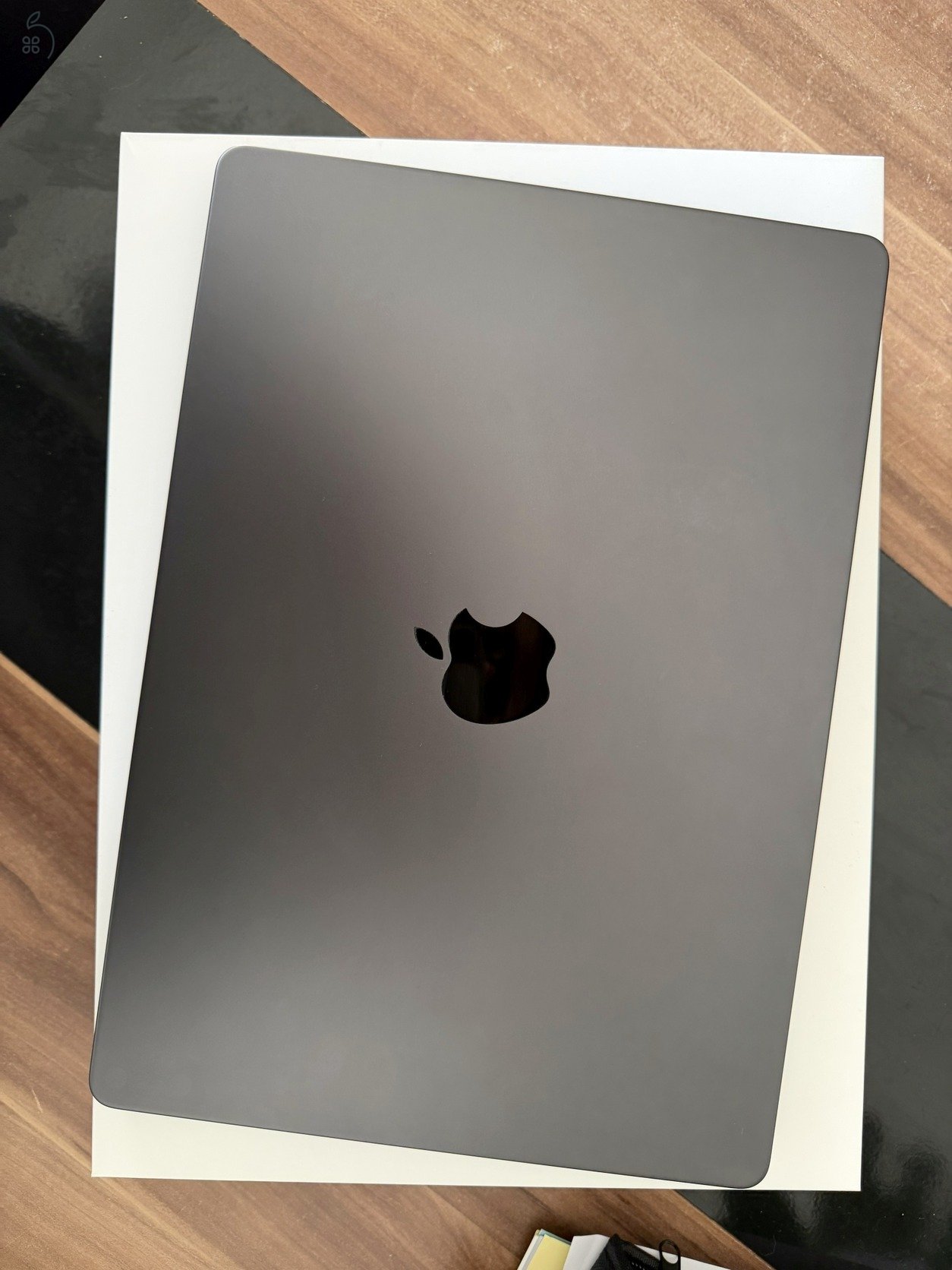 Apple Macbook Pro 14