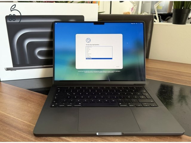 Apple Macbook Pro 14