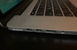 megkímélt munkagépem ajándék HDMI-Dsub elosztóval