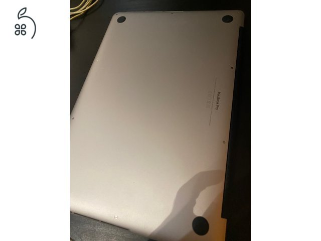 megkímélt munkagépem ajándék HDMI-Dsub elosztóval