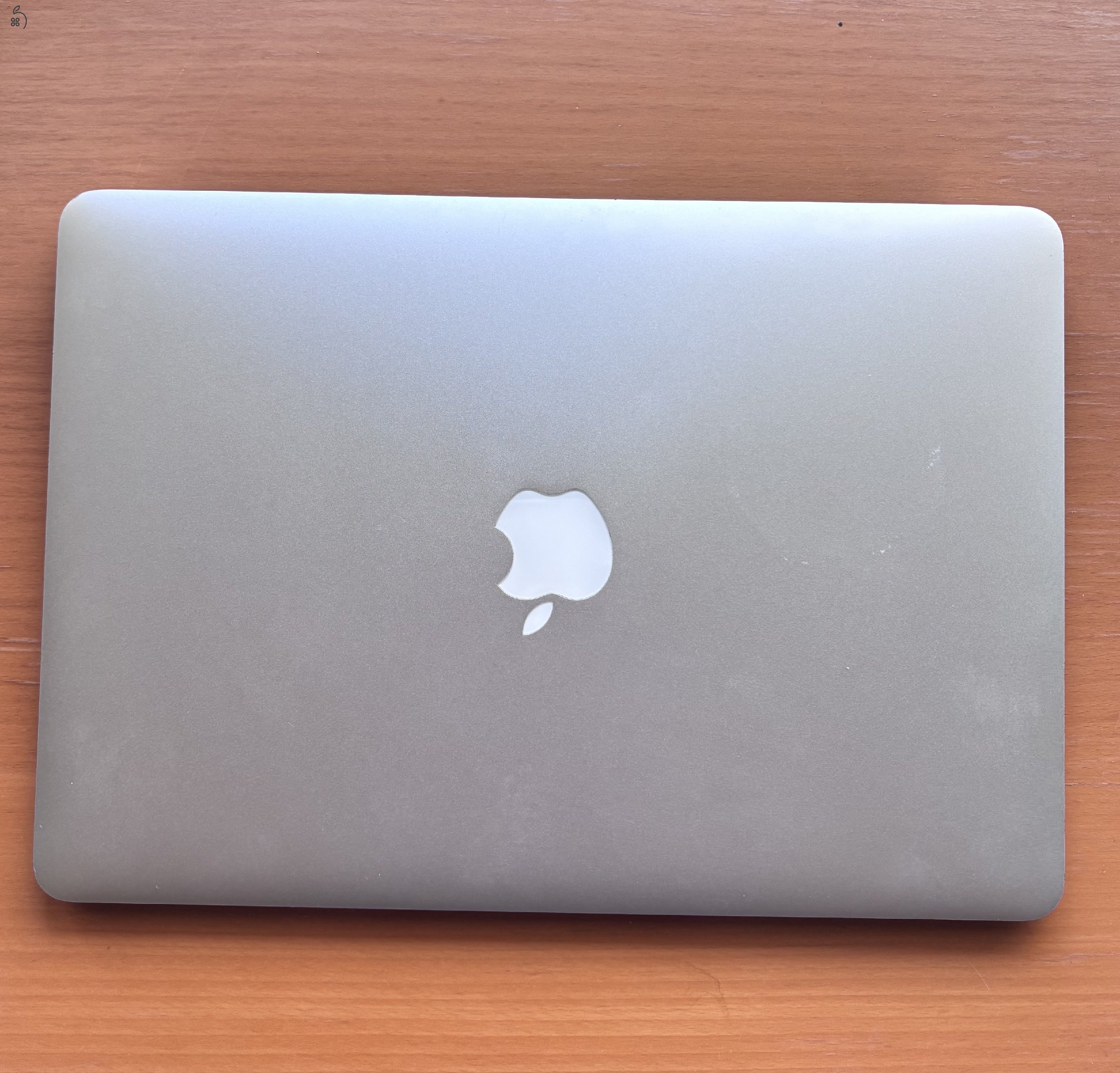 Macbook Air (13 hüvelykes, 2015 eleje)