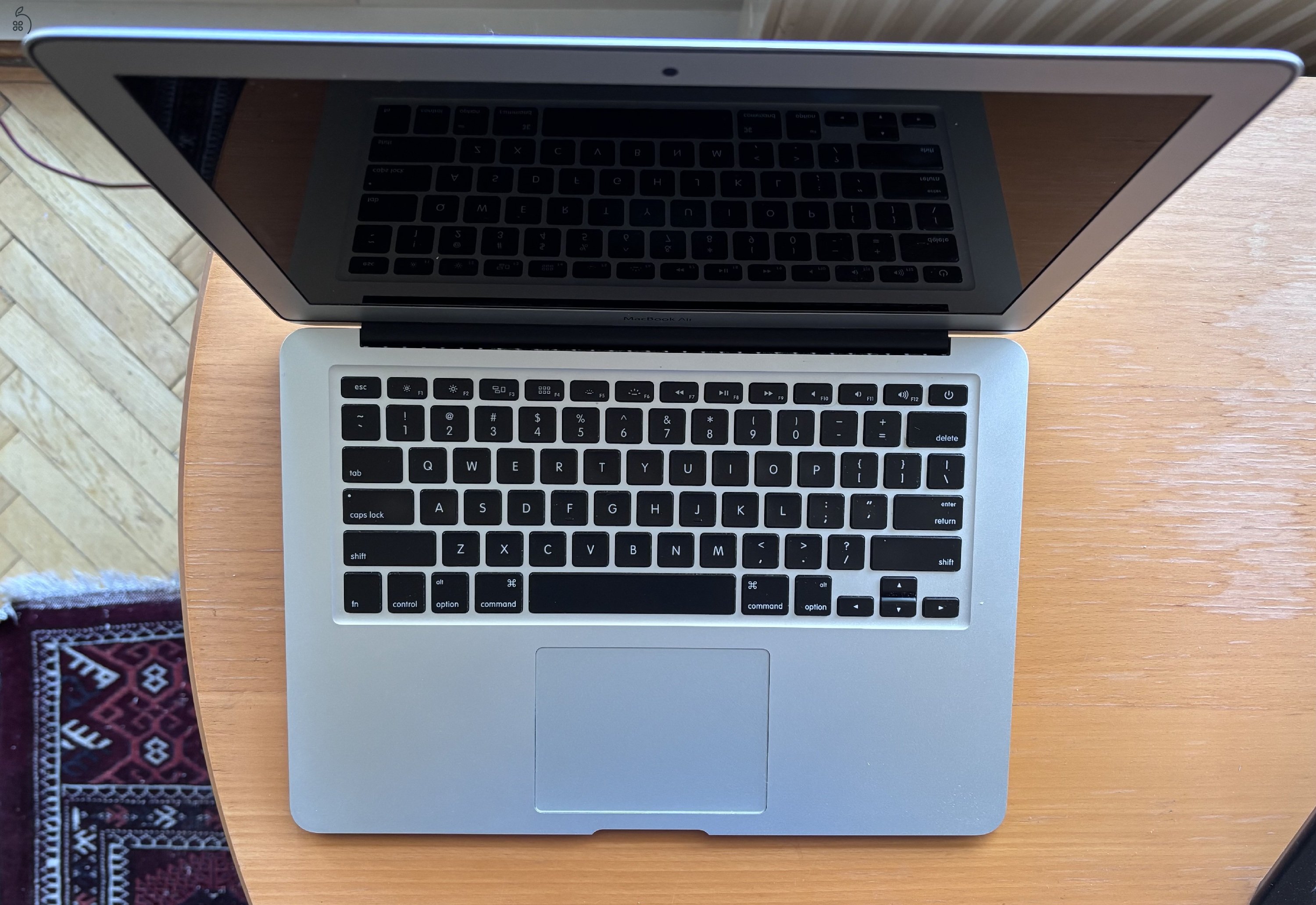Macbook Air (13 hüvelykes, 2015 eleje)