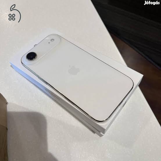 iPhone 17 AIR Gold 256 GB 100% Akkumulátor