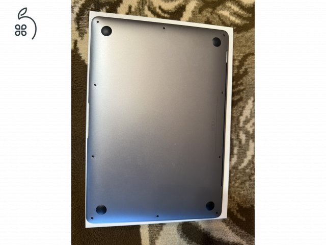 Macbook Air M1, magyar kiosztású billentyűzet