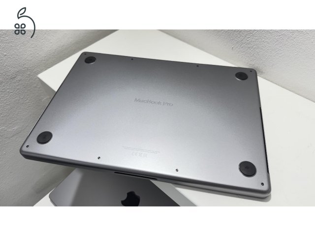 Macbook Pro 14