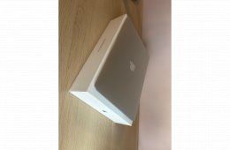 Eladó használt MacBook Air 2020 i3 256GB 