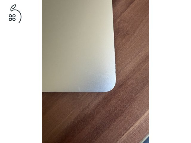 MacBook Air M1 (2020) 8/256GB - 100% AKKU! - Kihasználatlanság miatt eladó