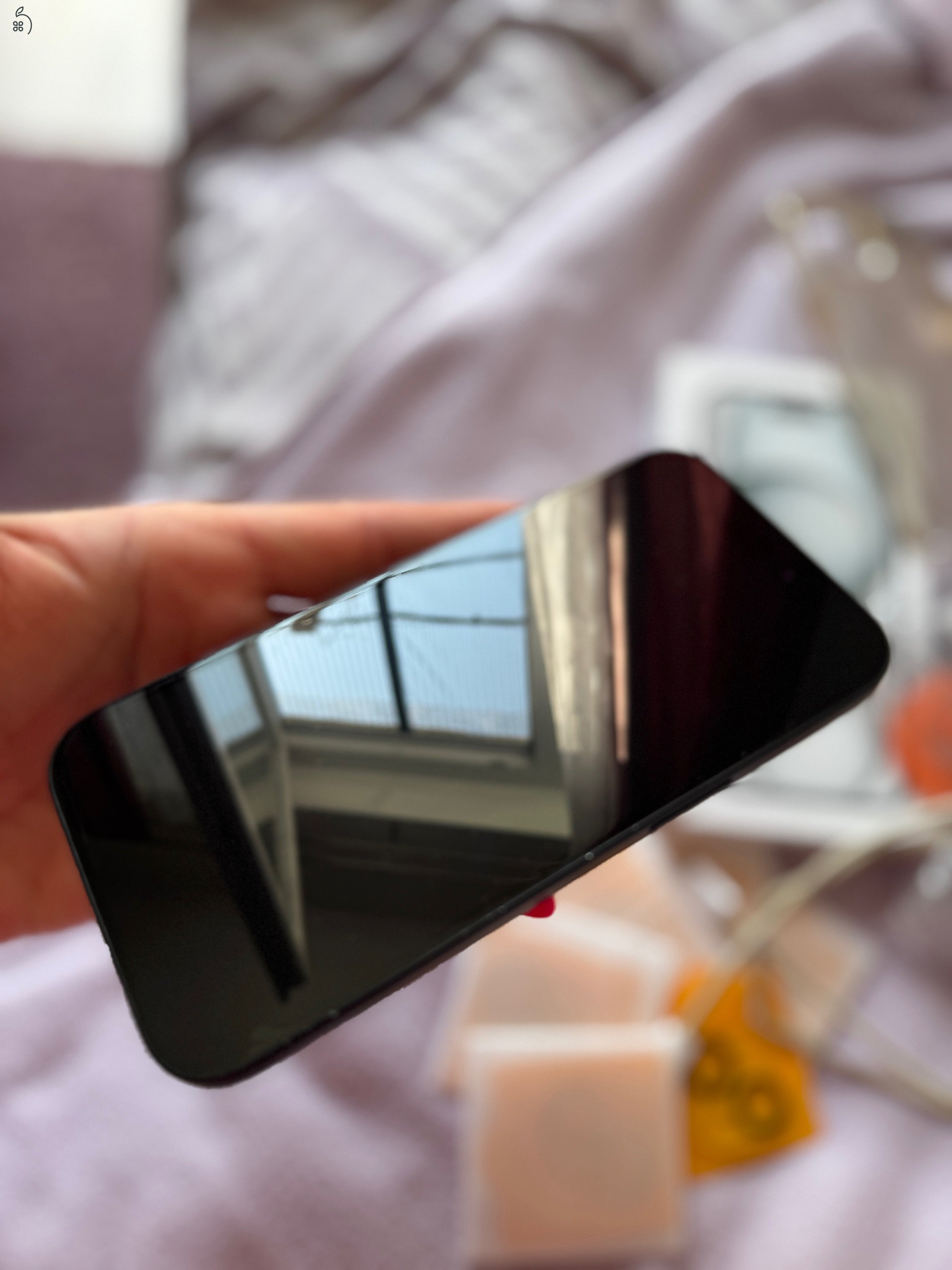 Eladó iPhone 15 128 GB fekete