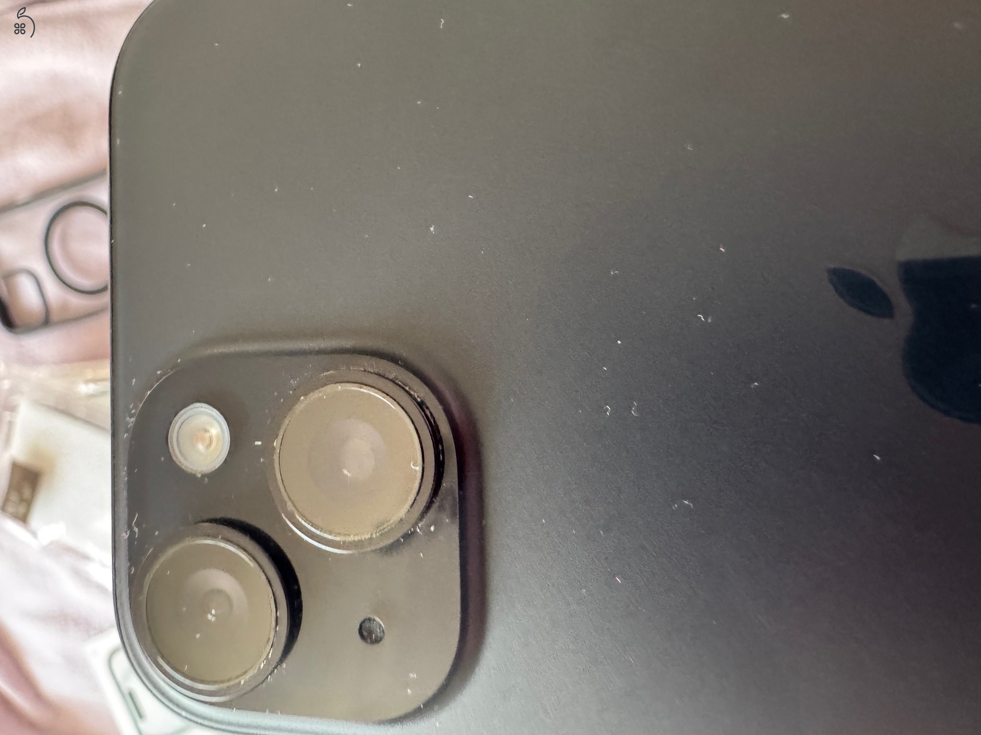 Eladó iPhone 15 128 GB fekete